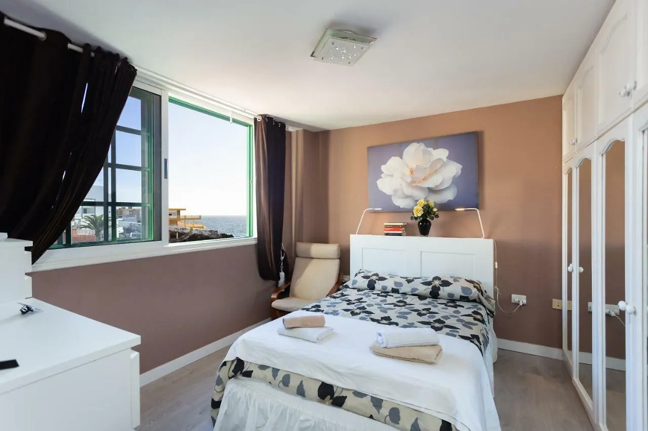 Home2Book Stunning Sea Front House El Escobonal