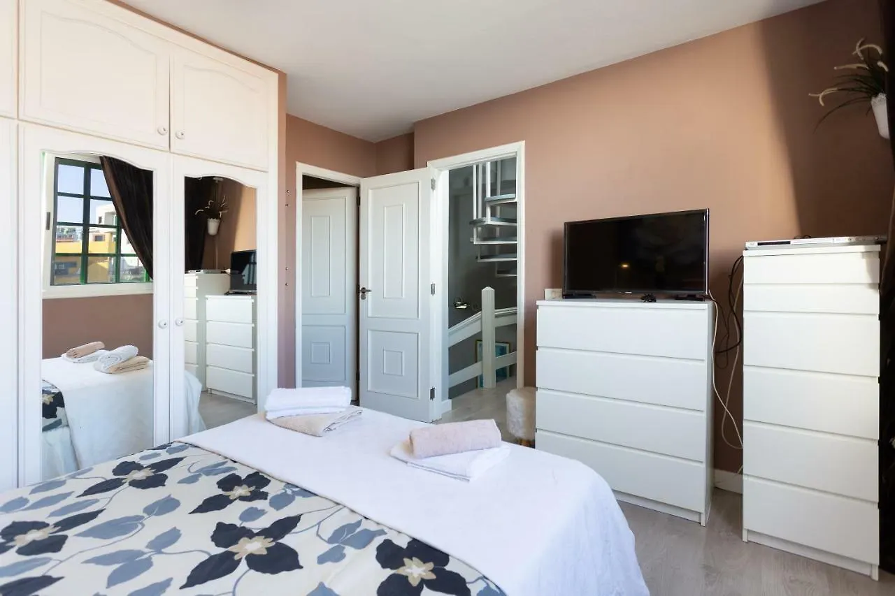 Home2Book Stunning Sea Front House El Escobonal 0*,